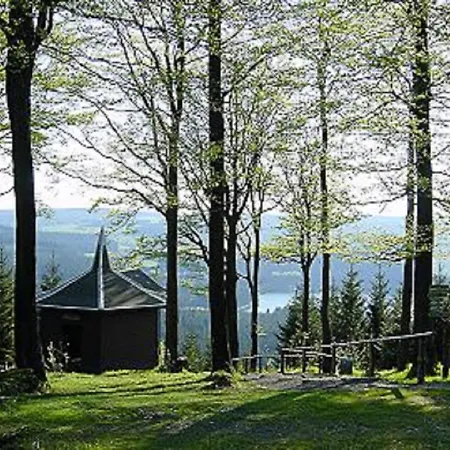 Am Apelsberg *