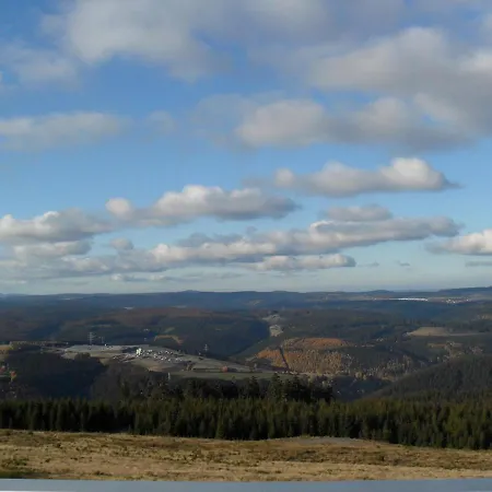 Am Apelsberg Apartman *